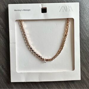 Zara Morning to Midnight Chain Link Necklace in Gold Tone